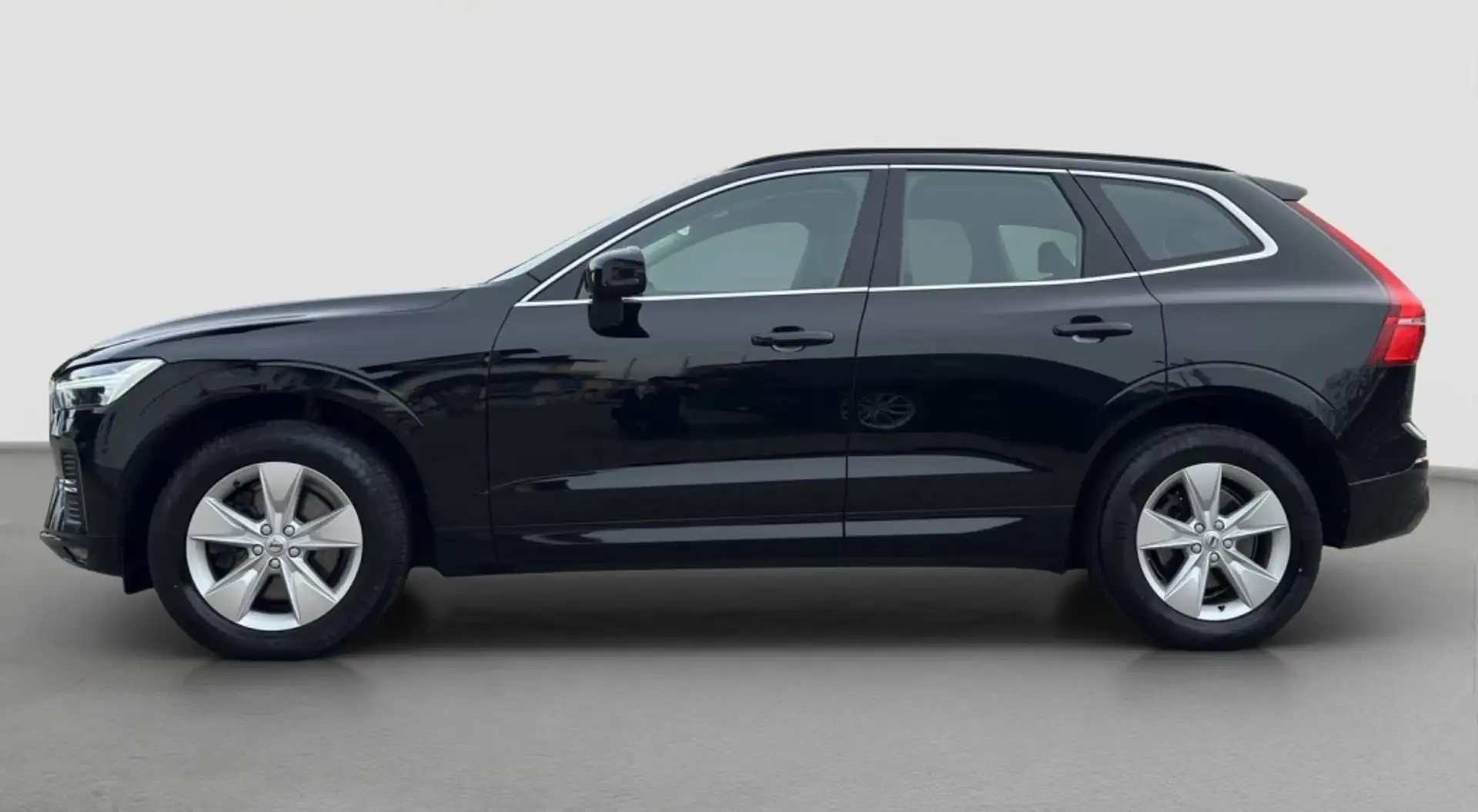 Volvo XC60 B4 Momentum Pro FWD Aut. Negro - 2