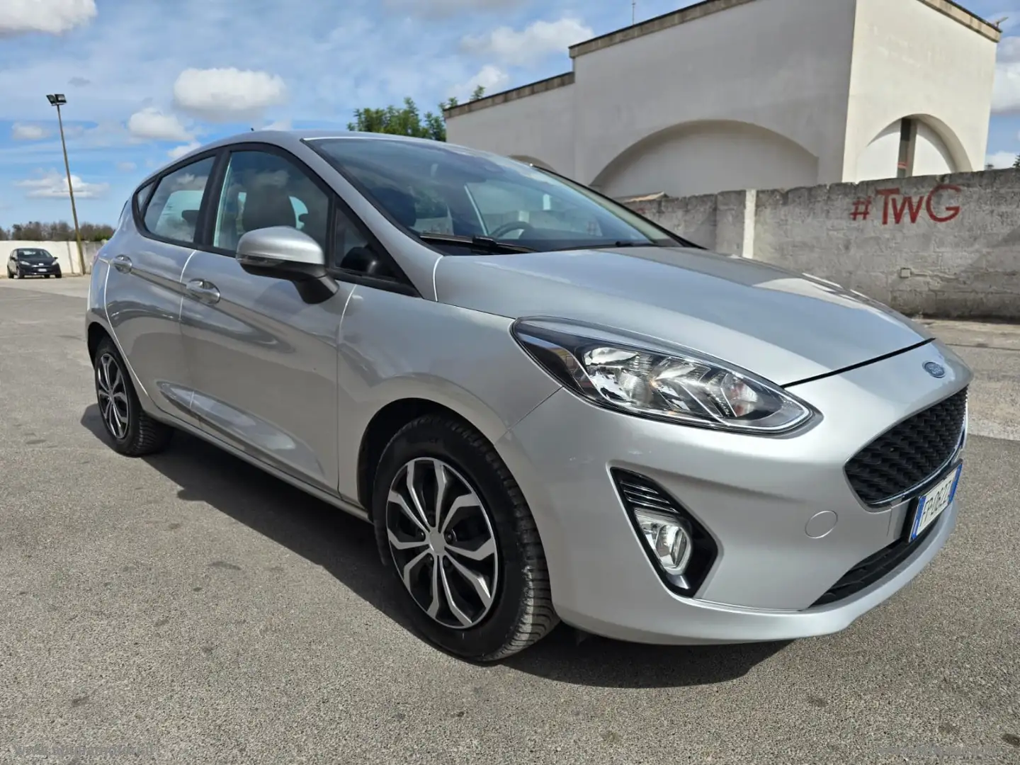 Ford Fiesta 1.5 TDCi 5p. Titanium Argent - 1