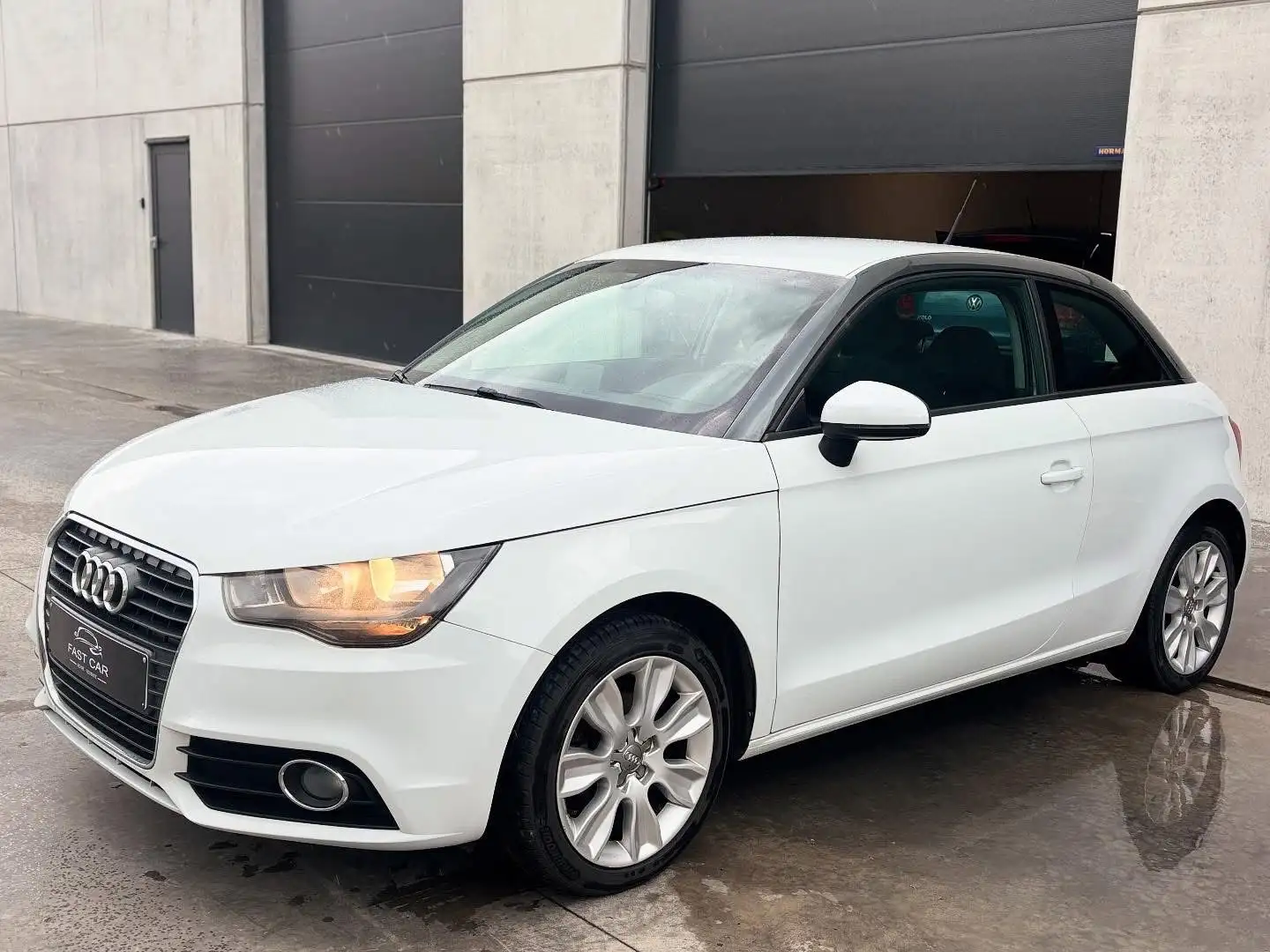 Audi A1 A1 1.6 TDi Ambition Blanco - 1