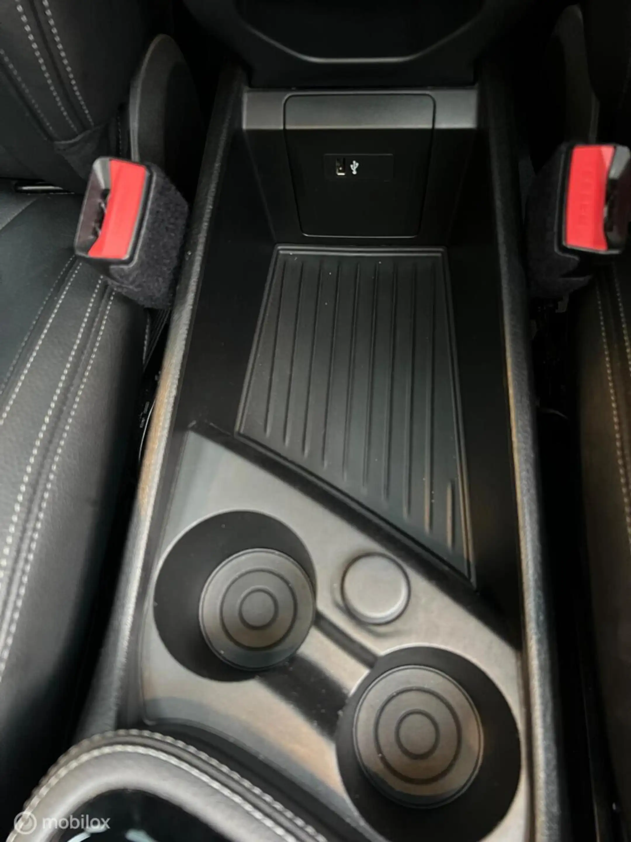 BMW 225 2-serie Active Tourer 225xe iPerformance Executive — photo 7