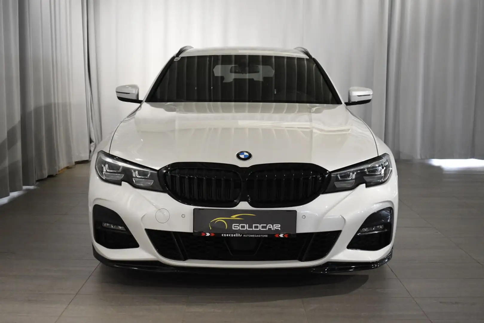 BMW 330 i M Sport Touring Bianco - 2