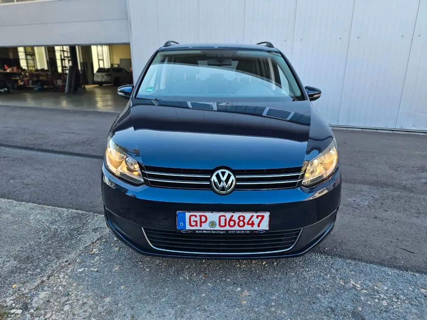 Volkswagen Touran Comfortline AHK KLIMA TEMP SITZHEIZUNG Azul - 2