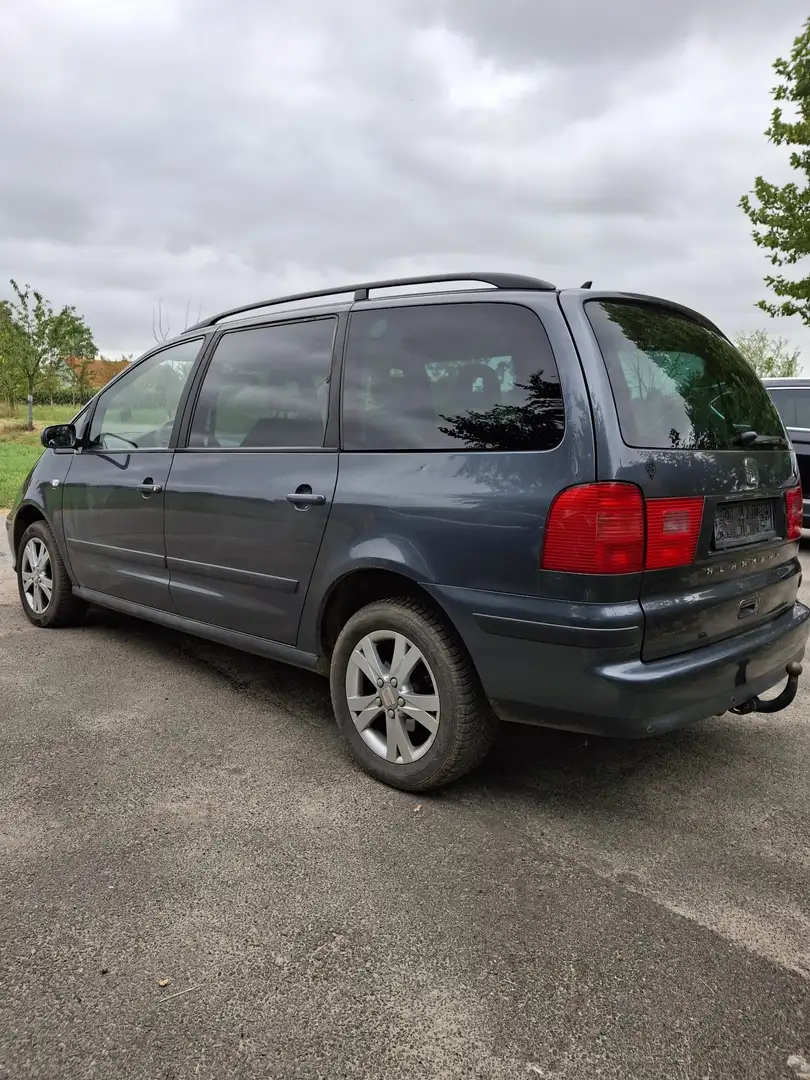 SEAT Alhambra 2.0 TDI DPF Ecomotive - 2