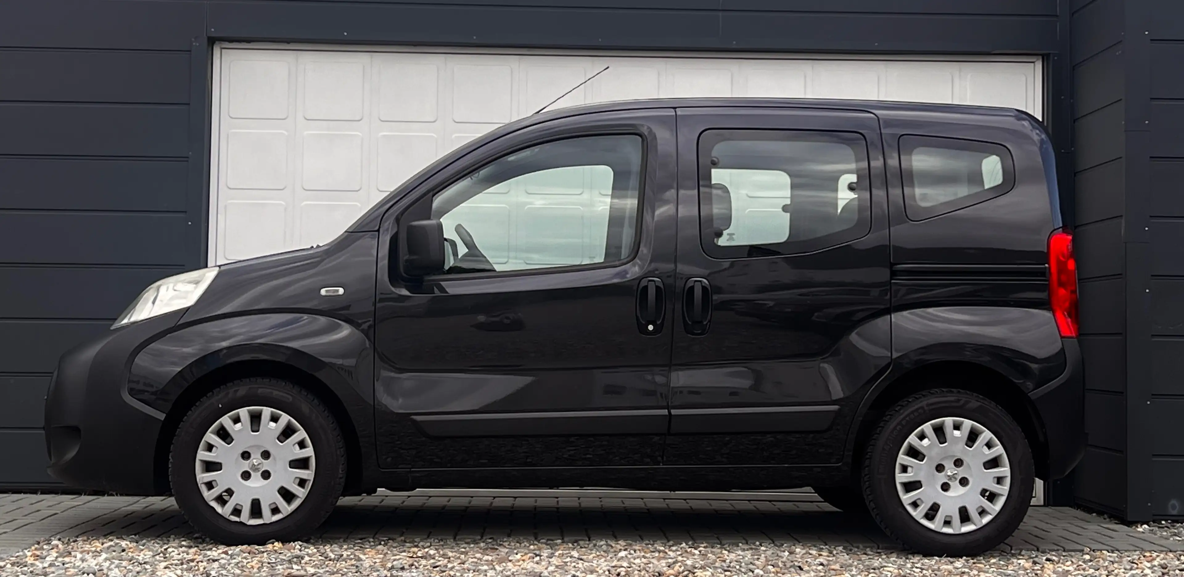 Peugeot Bipper Active -5 Türer- Klima- Automatik- HU Neu- — photo 4
