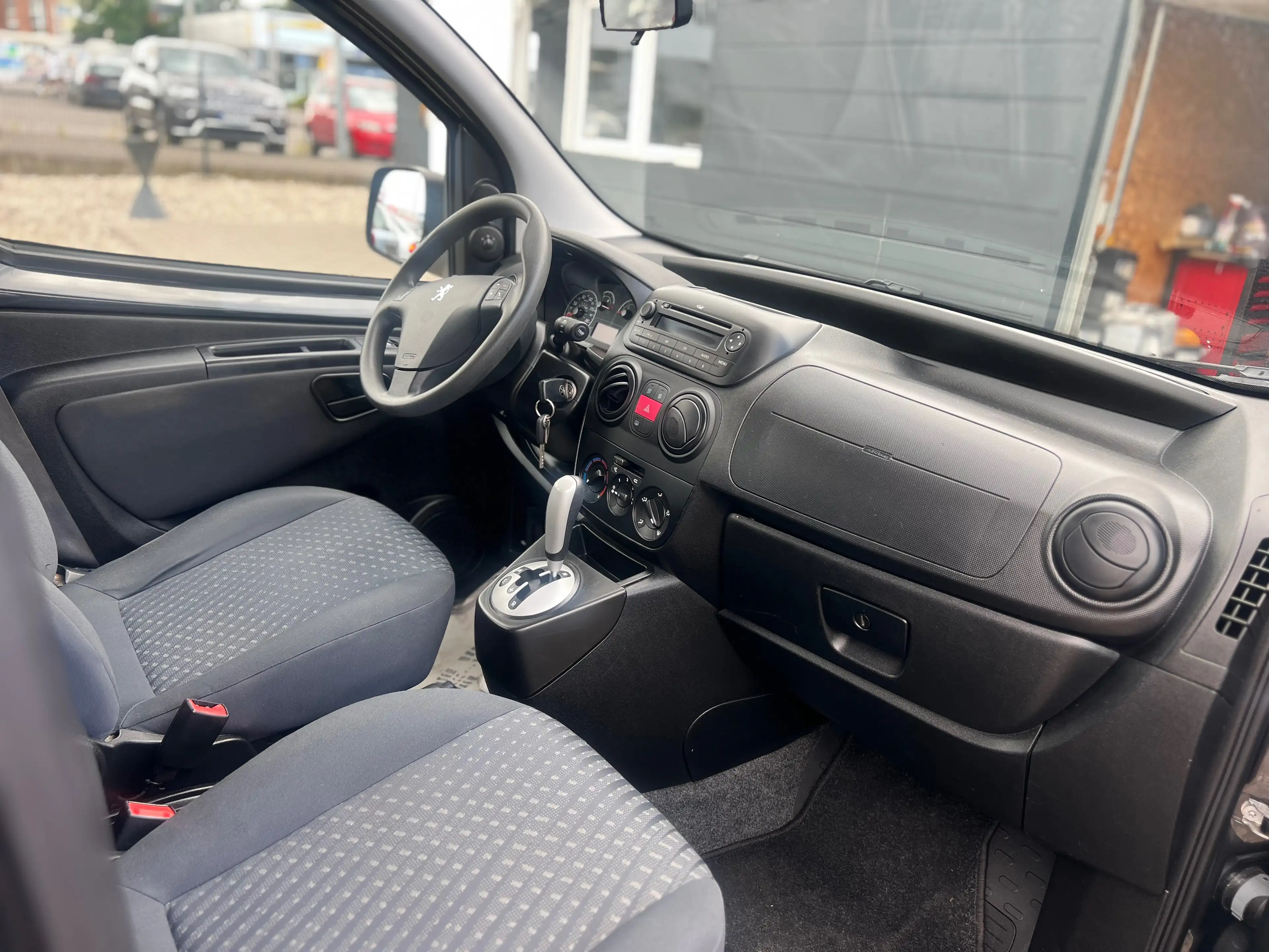 Peugeot Bipper Active -5 Türer- Klima- Automatik- HU Neu- — photo 9