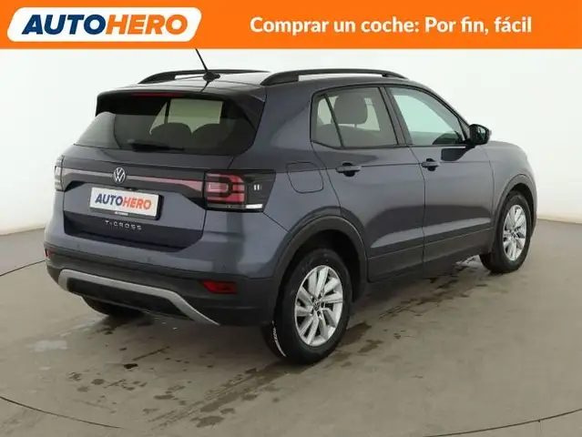Volkswagen T-Cross view 6