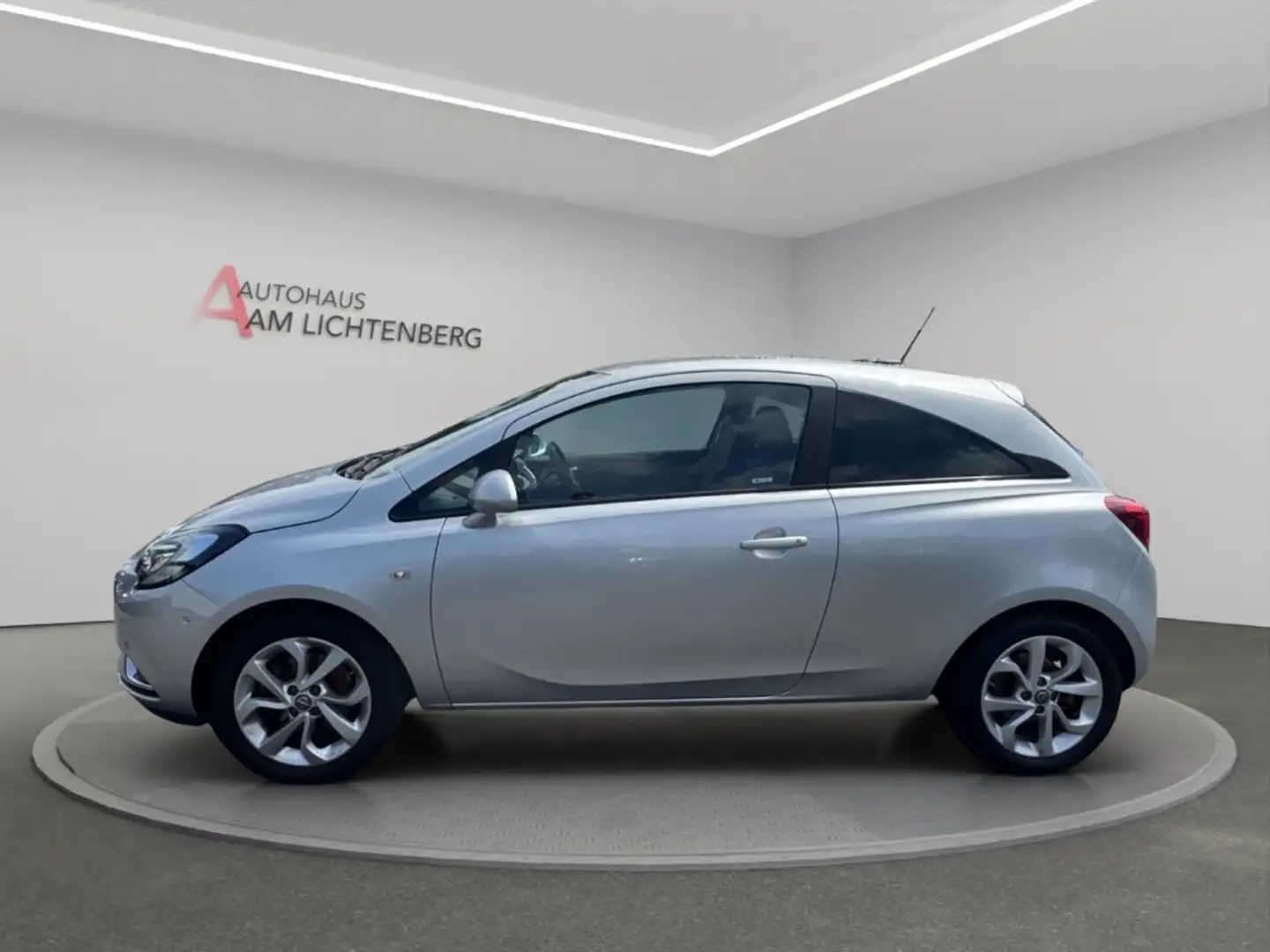 Opel Corsa E 1,4 Turbo Innovation PDC+KAMERA+BLUETOOTH+SITZHE Argintiu - 2