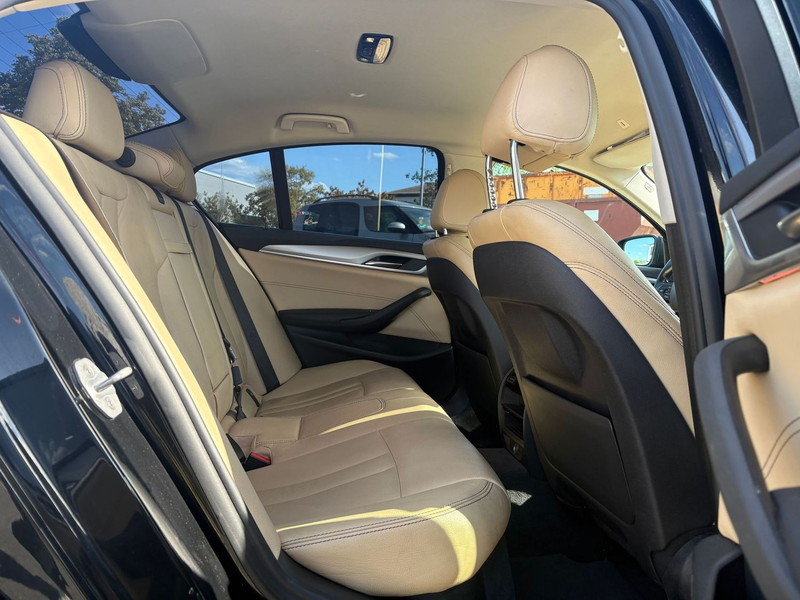 BMW 530 d *LED*Navi*SHZ*PDC*Leder* — photo 13