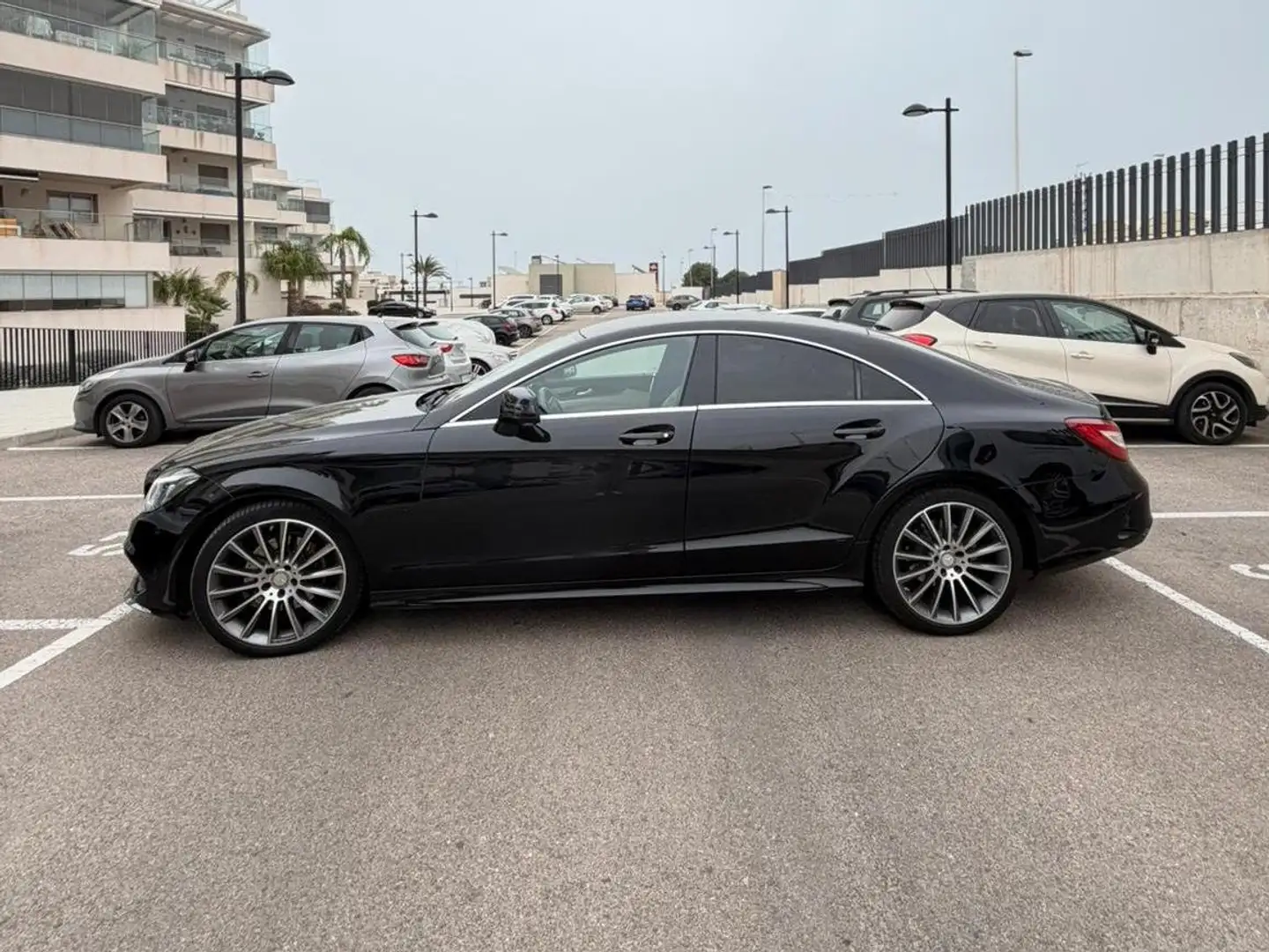 Mercedes-Benz CLS 250 CLS 250d ECO Aut. Schwarz - 2