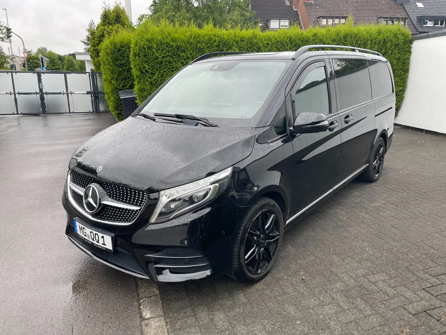 Mercedes-Benz V 300 V 300 d AMG-LINE 4M lang ILS/DIS/LEDER/360/MEMORY Noir - 1