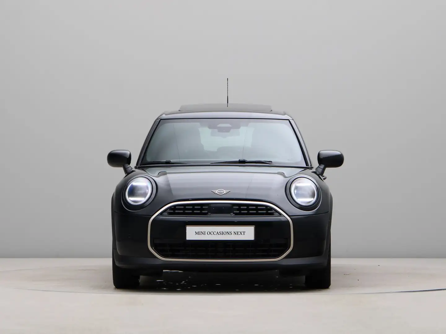 MINI Cooper C 5-deurs Favoured Pakket M Noir - 2