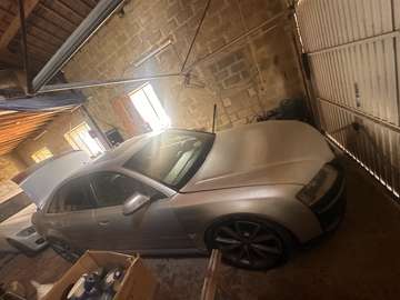 5.2i V10 40v FSI Quattro Tiptronic