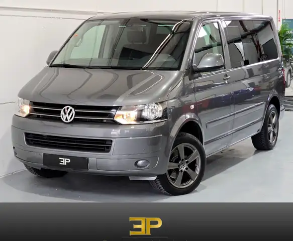 Volkswagen T5 Caravelle 2.0TDI BMT Comfortline Ed. 114