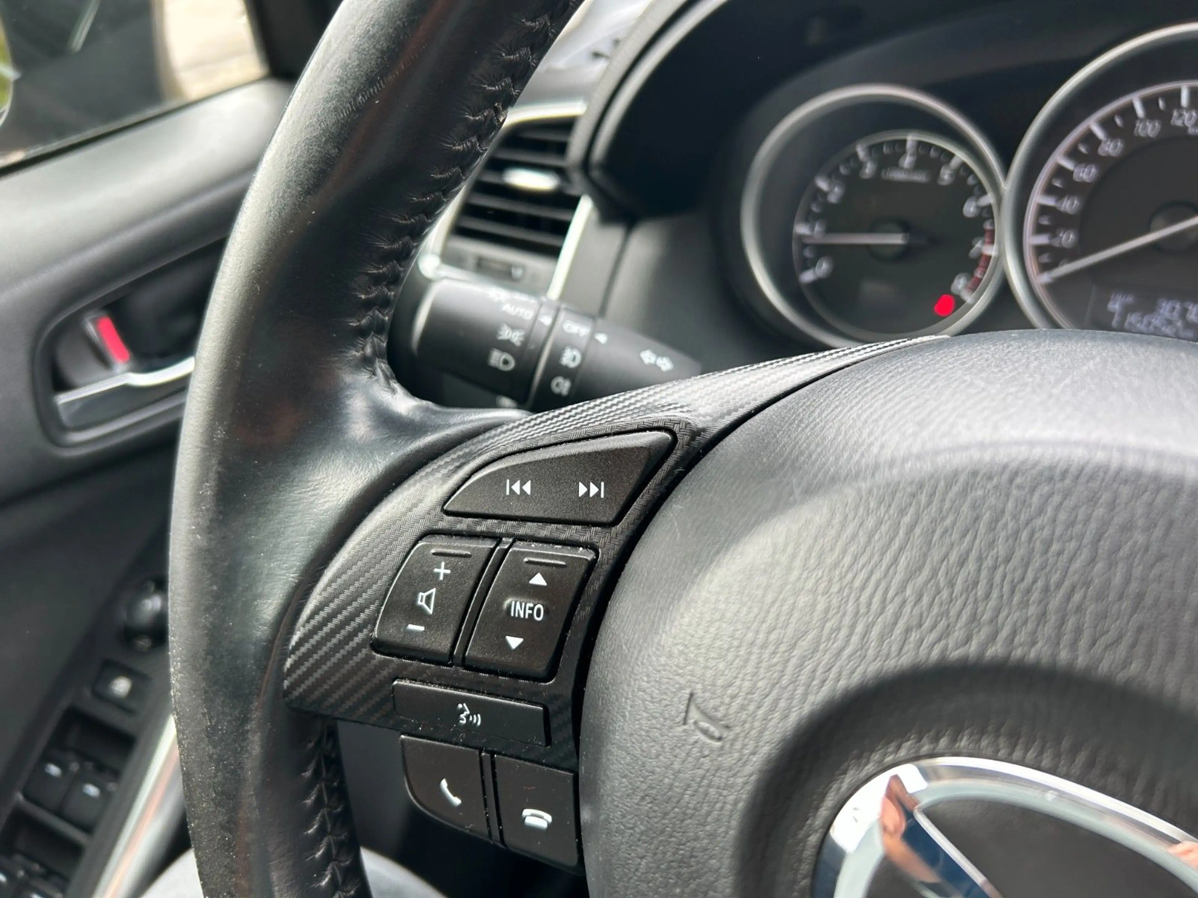 Mazda CX-5 Exclusive-Line 2.0 2WD Navi Kamera — photo 25