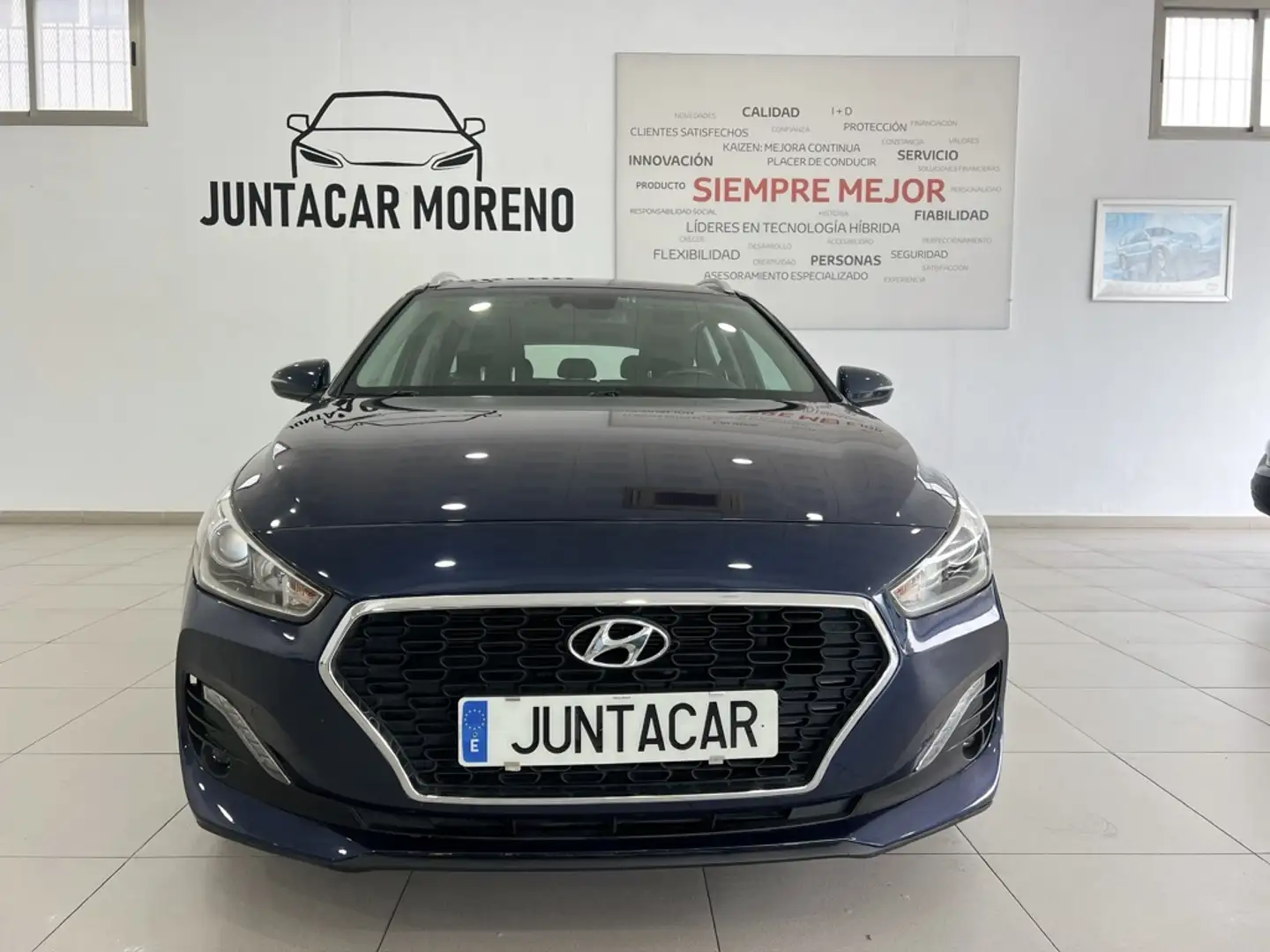 Hyundai i30 CW 1.6CRDi Klass 116 Bleu - 1