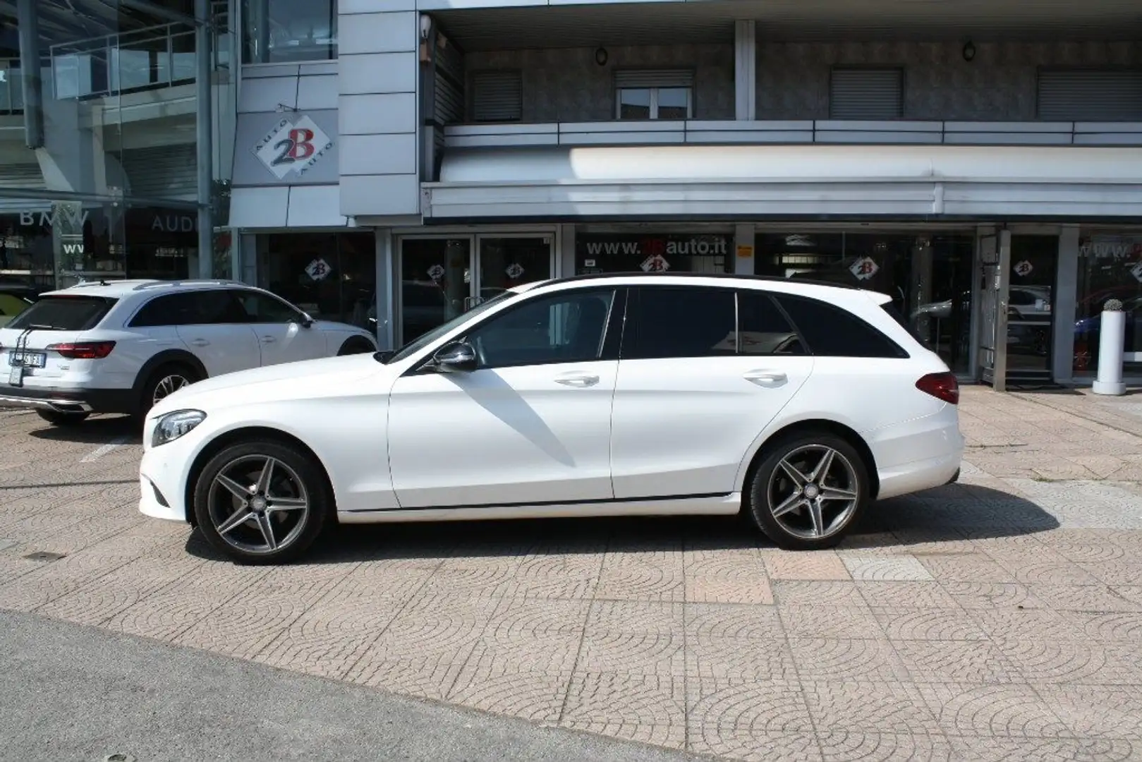 Mercedes-Benz C 220 d S.W. 4Matic Auto Sport Plus Bianco - 2
