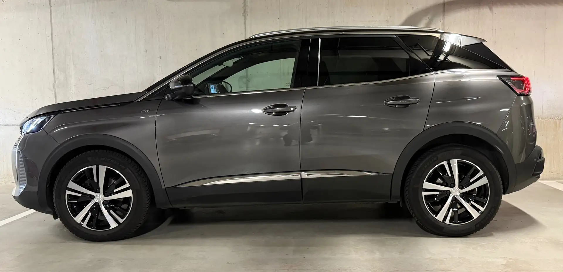 Peugeot 3008 3008 BlueHDi GT Pack, Garantie, Wagen is al nieuw! Gris - 1