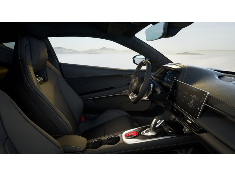 Lotus Emira Turbo SE 20'' V-spoke, Full Black pack — photo 6