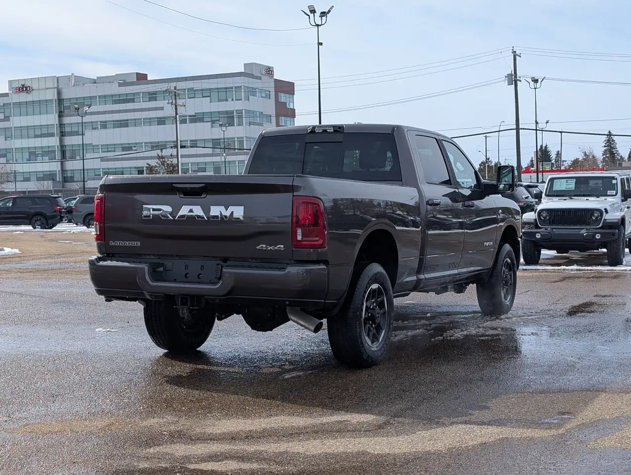RAM 3500 снимка RAM 3500