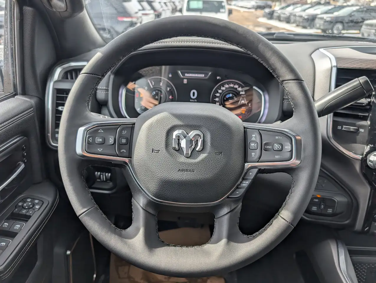 RAM 3500 снимка RAM 3500