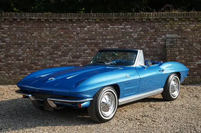 Corvette Stingray C2 Convertible Restored condition, In the shade of