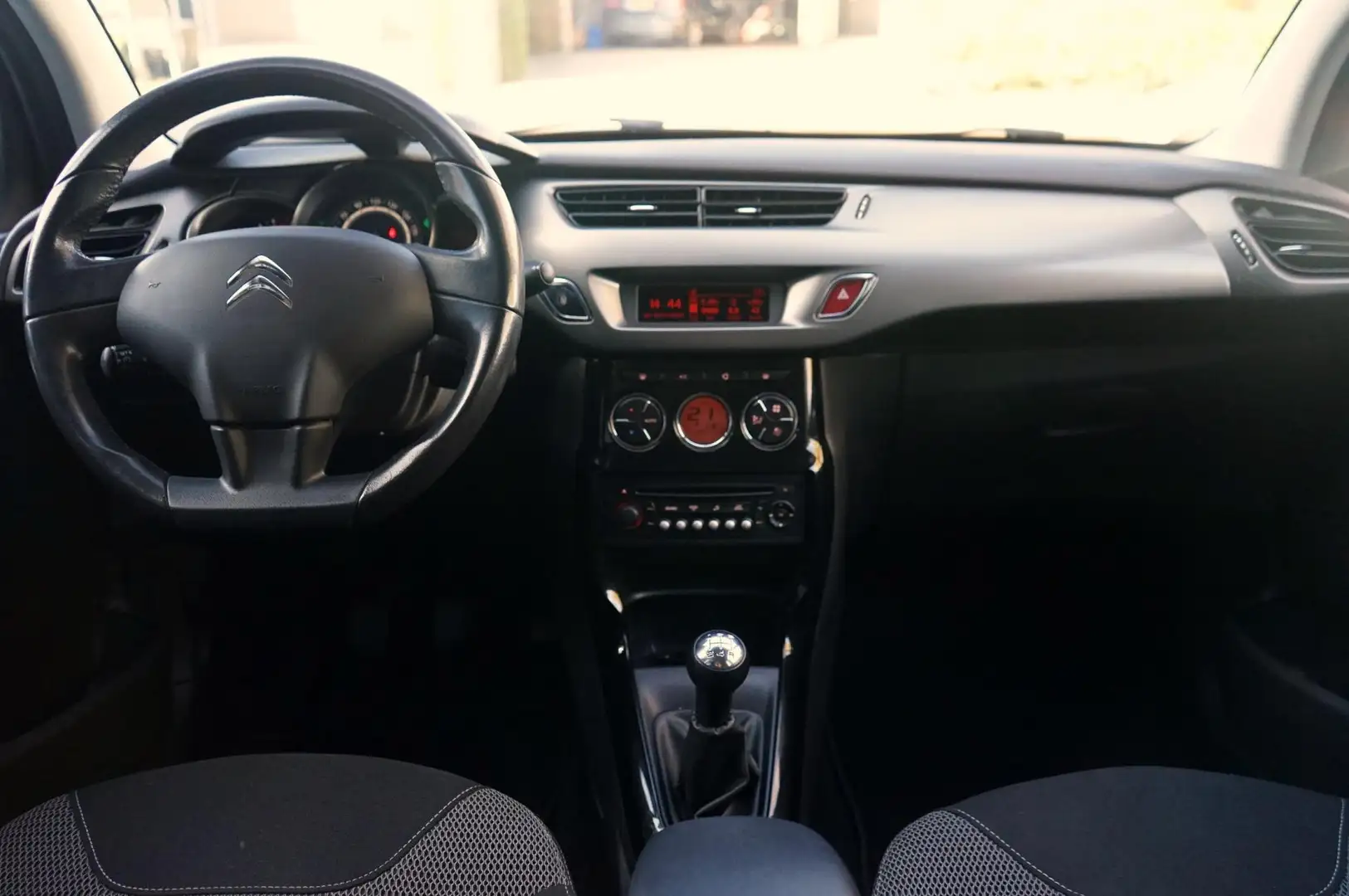 Citroen C3 1.0 VTi Collection, Clima, CC, Led, Elek pakket Grijs - 2