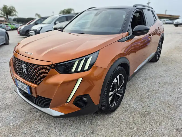 Peugeot 2008 2008 II 2020 e-2008 GT 100kW