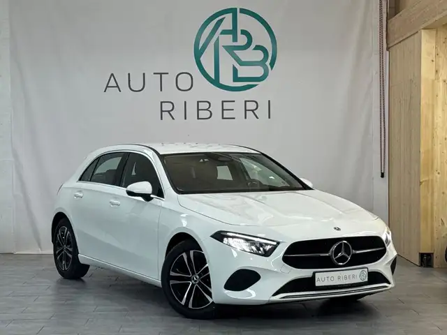 Mercedes-Benz A main image