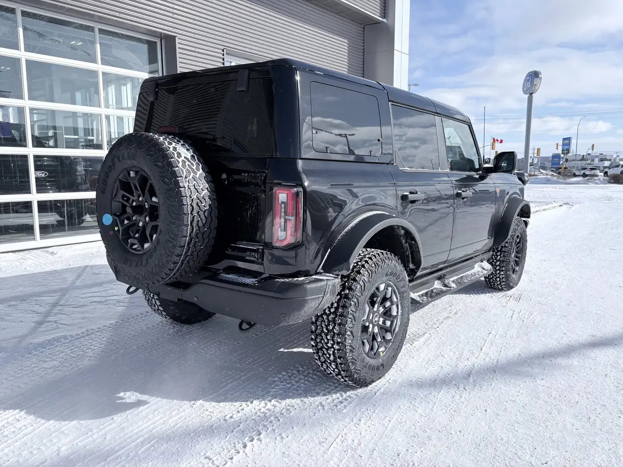Ford Bronco снимка Ford Bronco