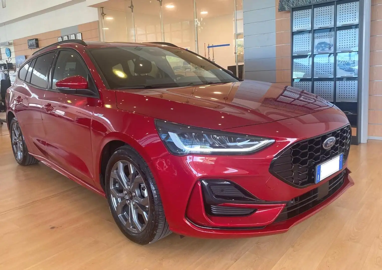 Ford Focus Focus SW 1.0 MHEV St-Line X 125cv powershift Rot - 1