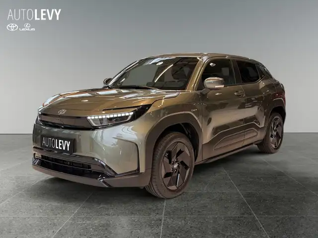 Toyota Urban Cruiser view 2