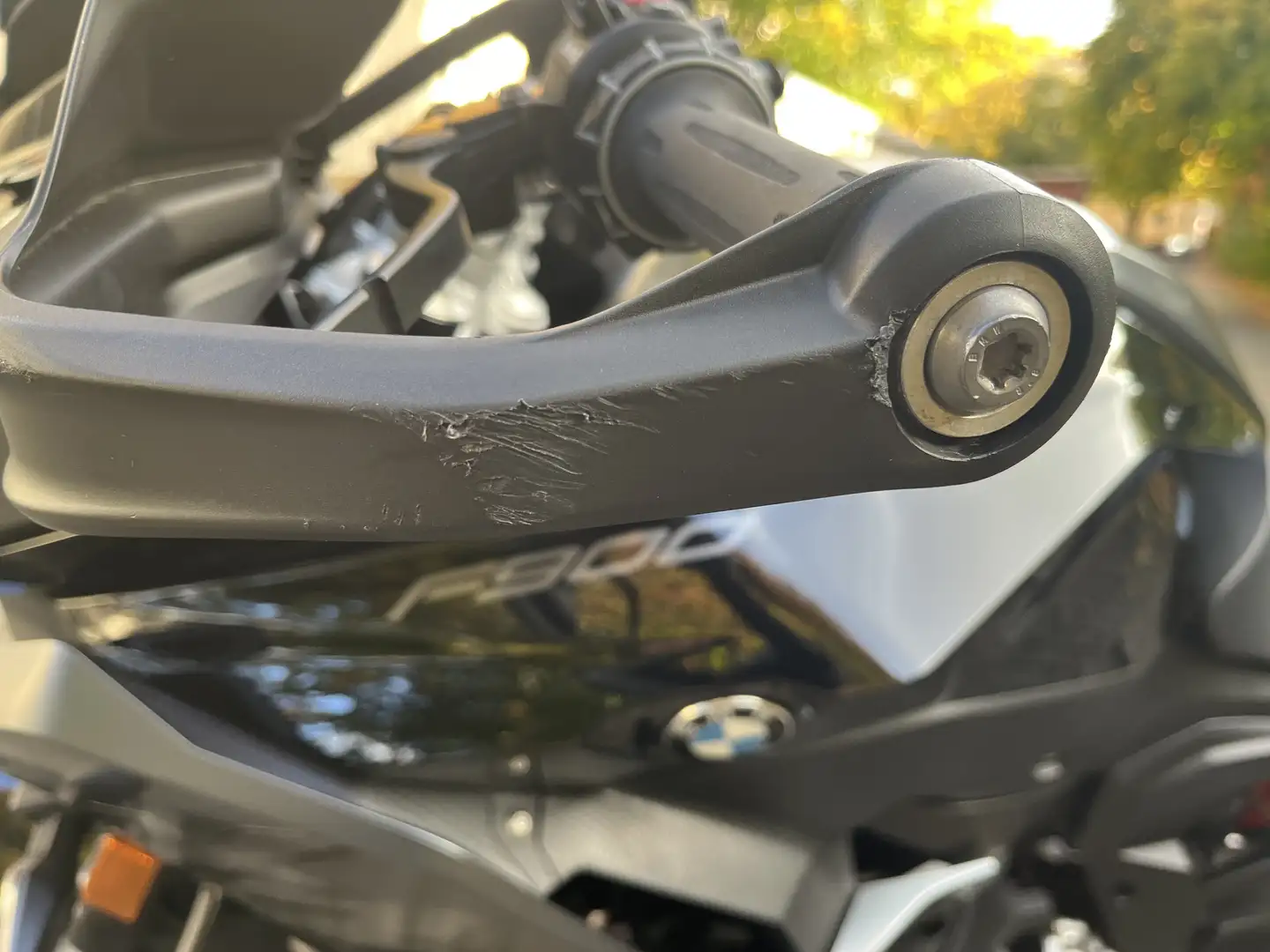 BMW F 900 XR Triple Black entsrosselt Schwarz - 2