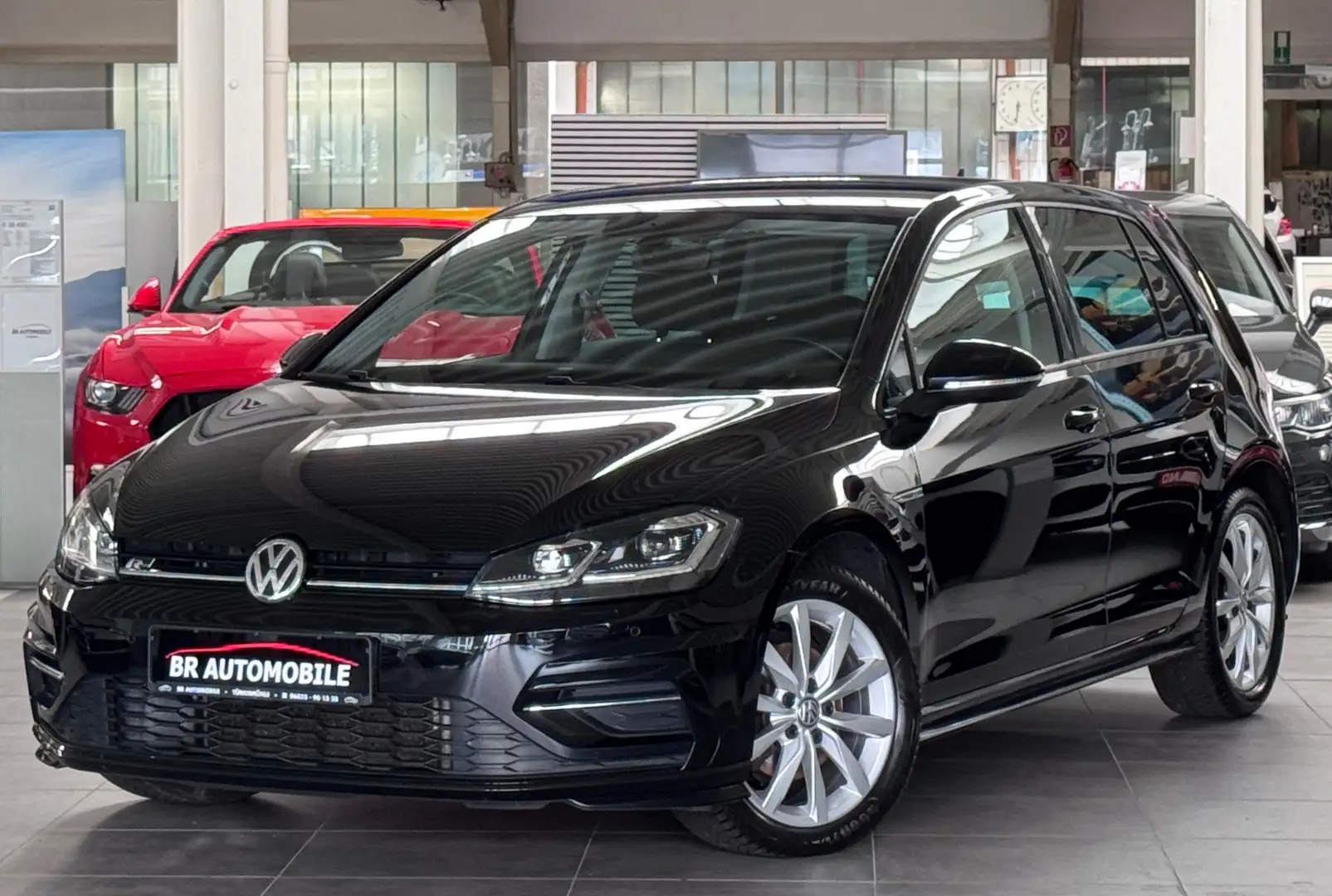 Volkswagen Golf R-Line*LED*Alcantara*ACC*Navi*Tüv/Au neu Schwarz - 1