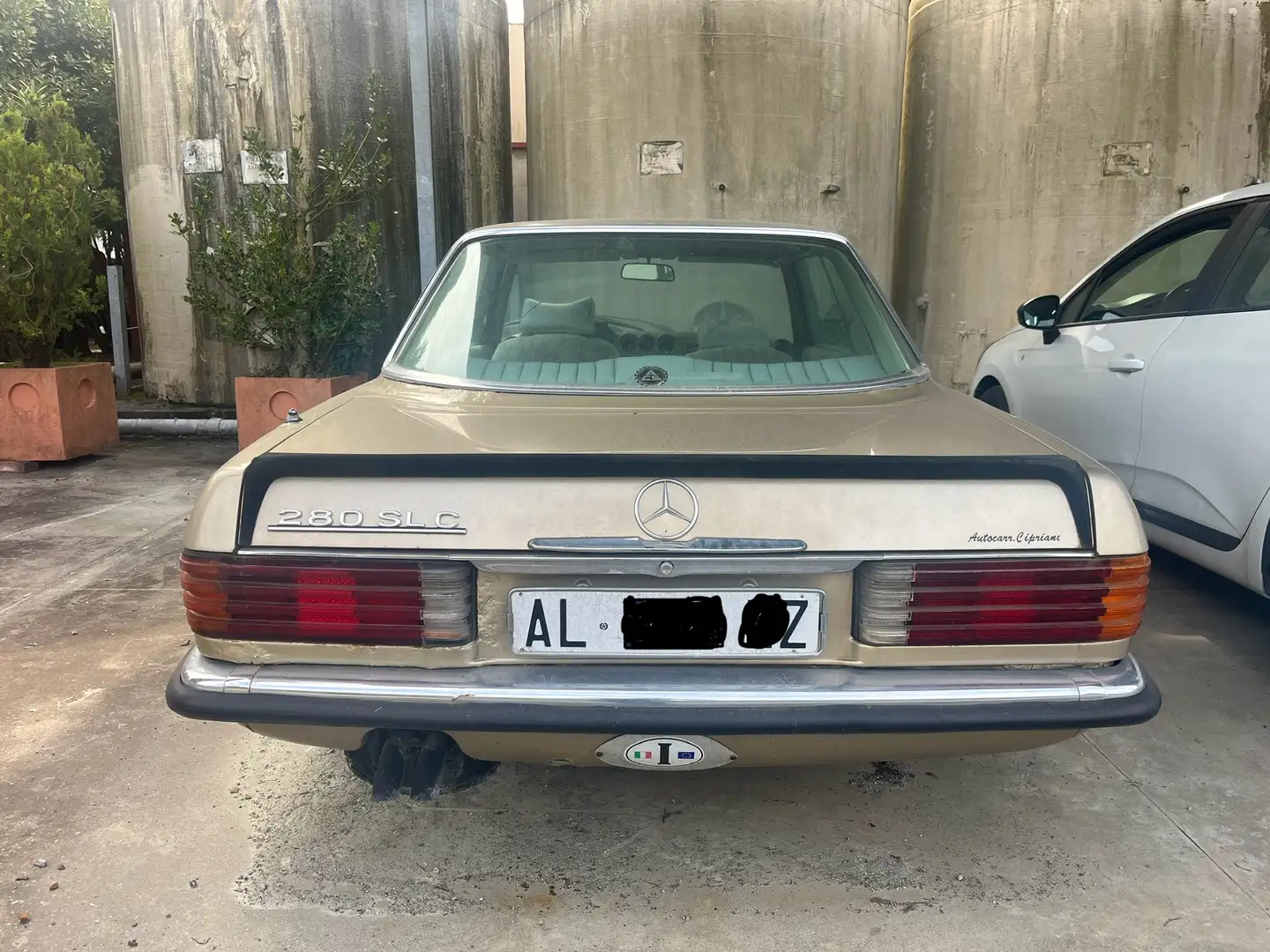 Mercedes-Benz SLC 280 Champagne gold - 2