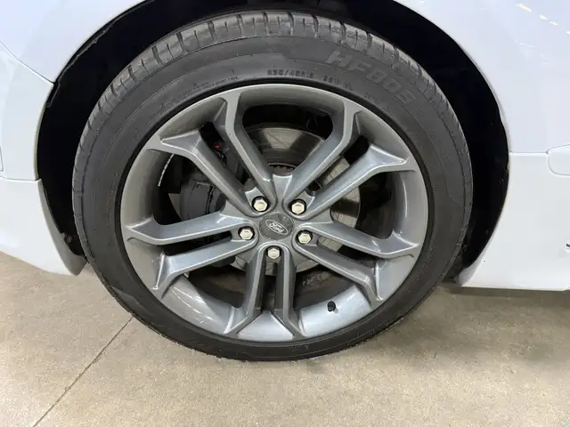 Ford S-Max view 7