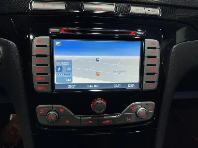 Ford S-Max view 13