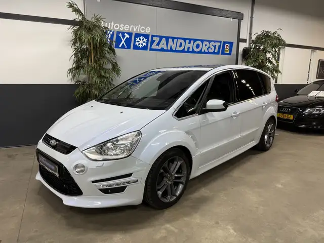 2010 Ford S-Max in White for sale