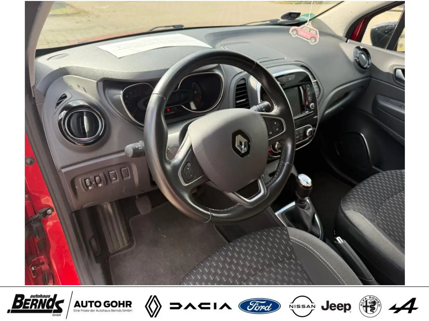 Renault Captur TCe 150 GPF INTENS KLIMAAUTOMATIK RÜCKFAHRKAMERA Rouge - 2
