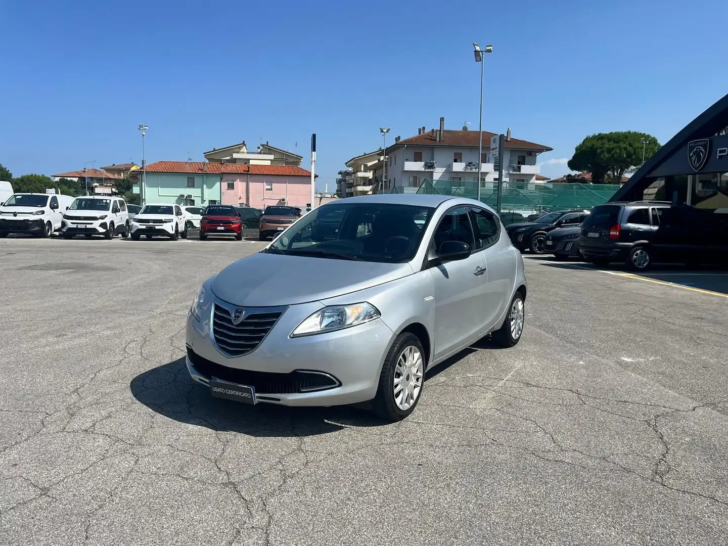 Lancia Ypsilon Ypsilon 1.2 69 CV 5 porte Gold Grigio - 1