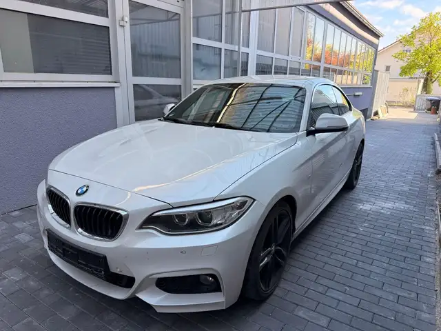 BMW 225 d M Sport Coupe*LEDER*AUTO*BI-XEN*NAVI