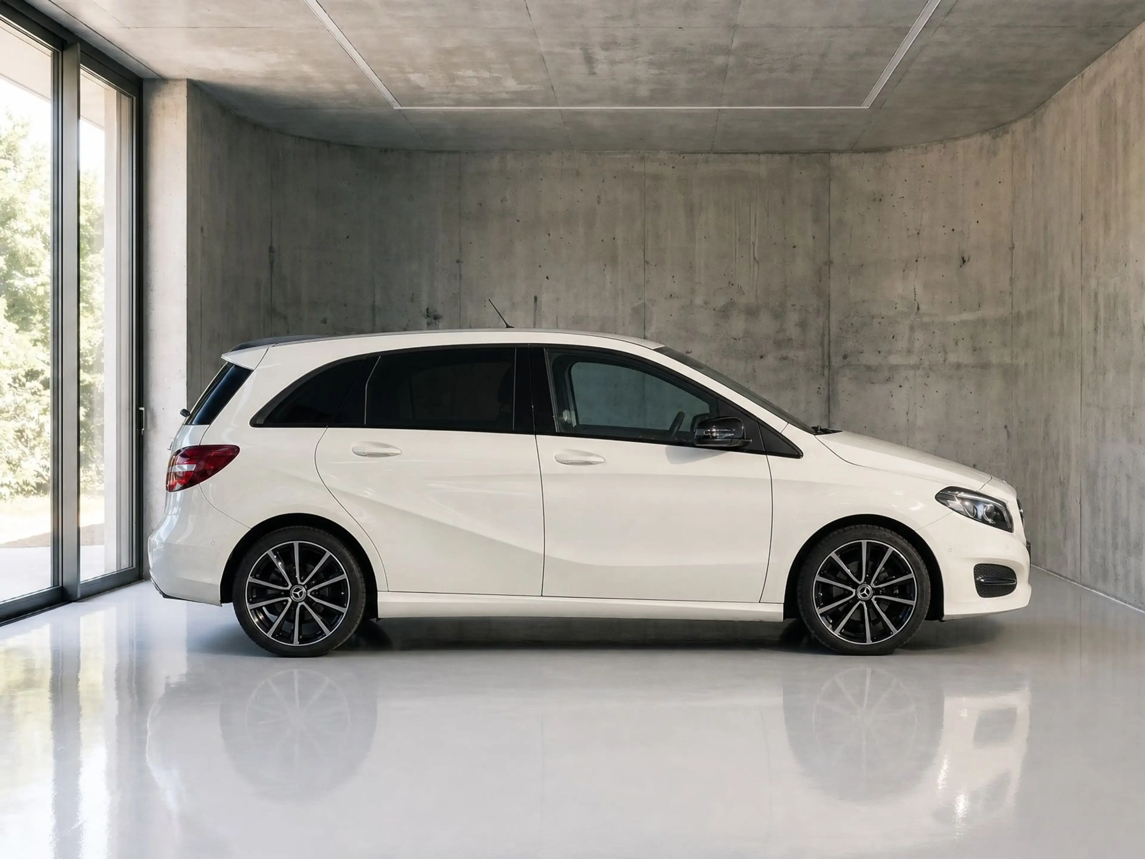 Mercedes-Benz B 200 Urban Style Edition*Automatik*RFK*Navi*LED — photo 8