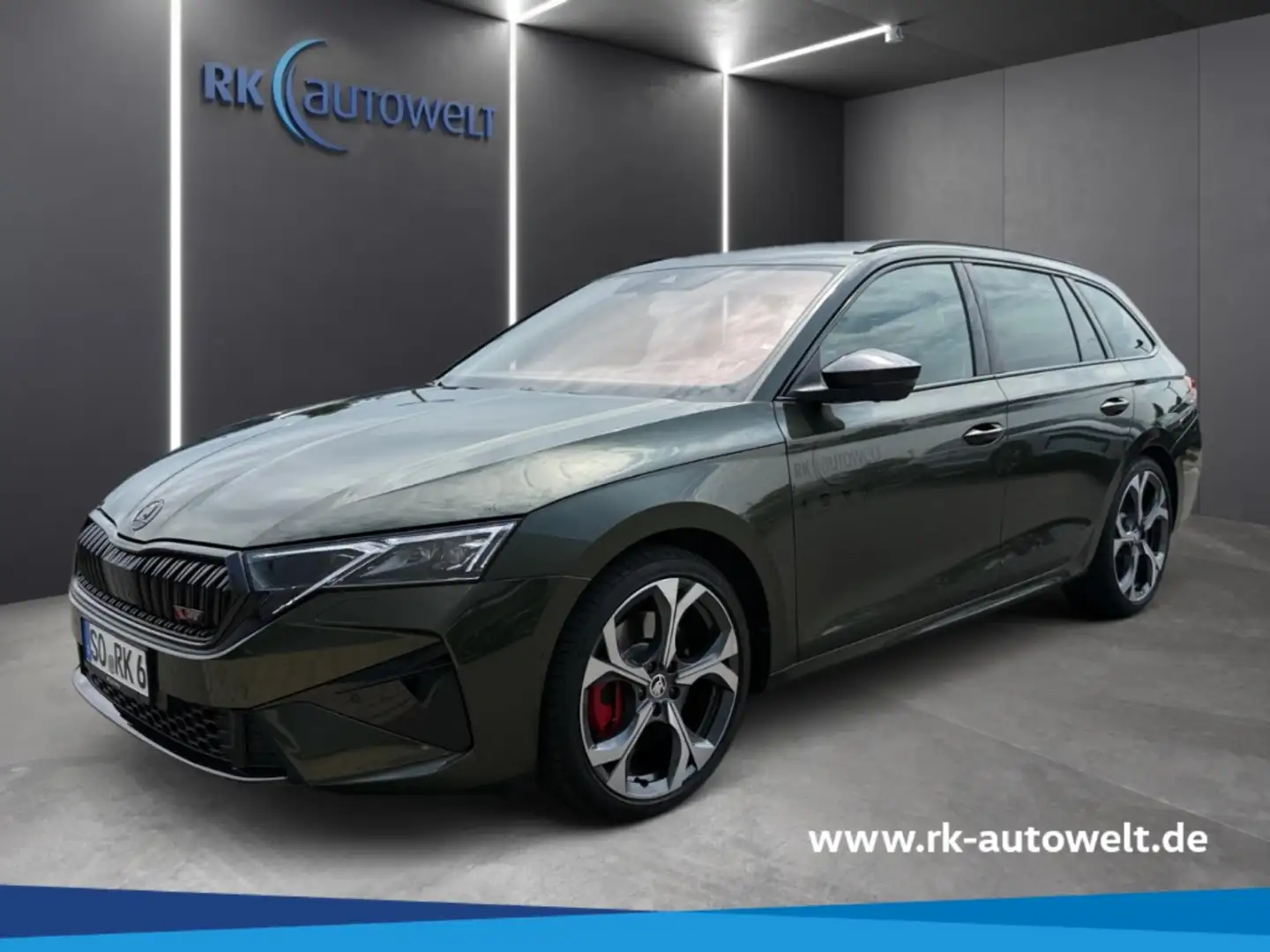Skoda Octavia Combi 2.0 TSI (265PS) DSG, Pano,AHK,Kamera Vert - 1
