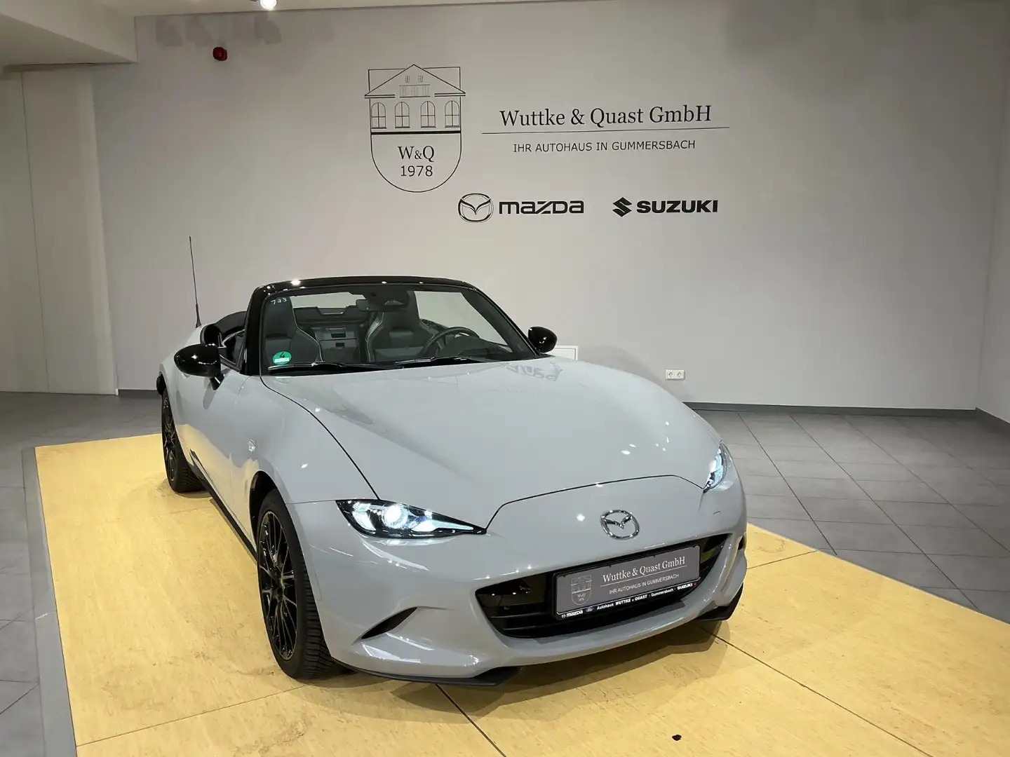 Mazda MX-5 Homura Sportpaket*Bose*Brembo*BBS*Recaro Grau - 1