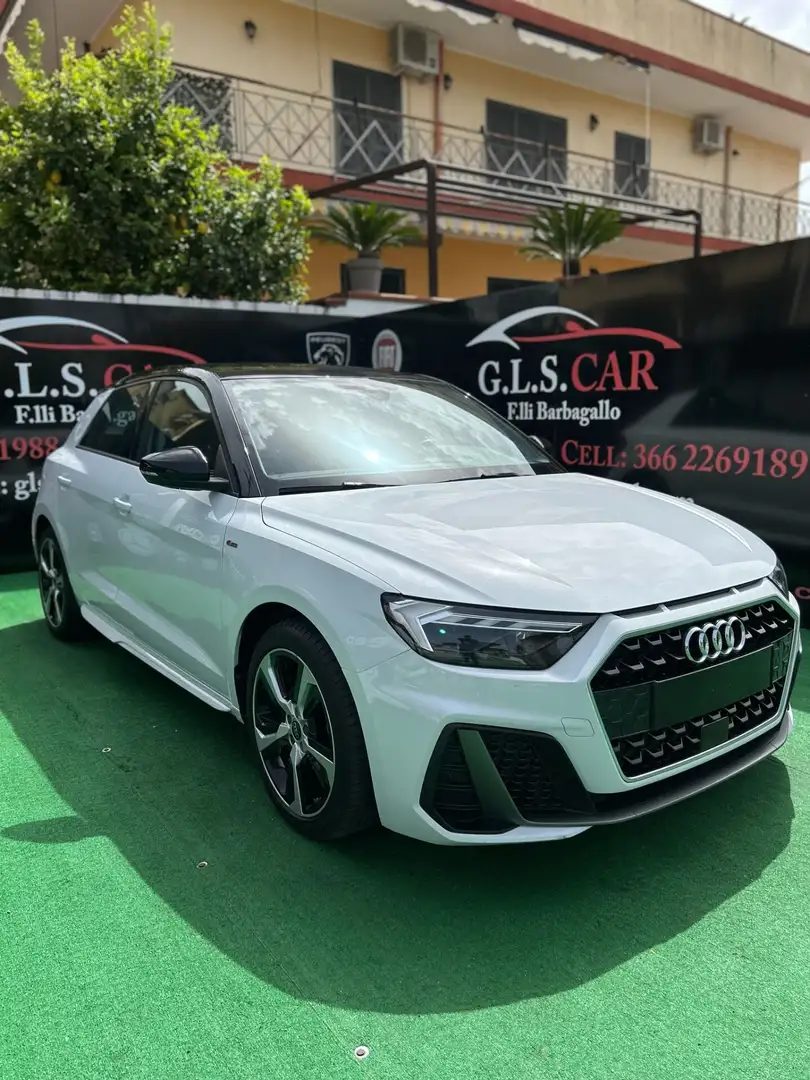 Audi A1 SPB 35 TFSI S tronic S line edition Wit - 1