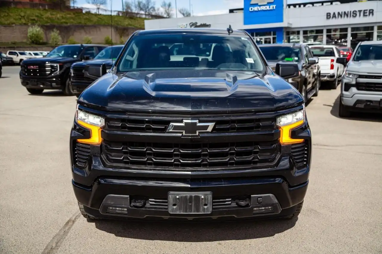 Chevrolet Silverado 1500 снимка Chevrolet Silverado 1500