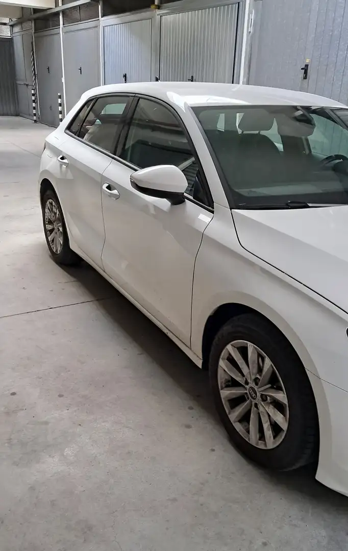 Audi A3 A3 Sportback 30 1.0 tfsi mhev Business S-tronic Bianco - 2