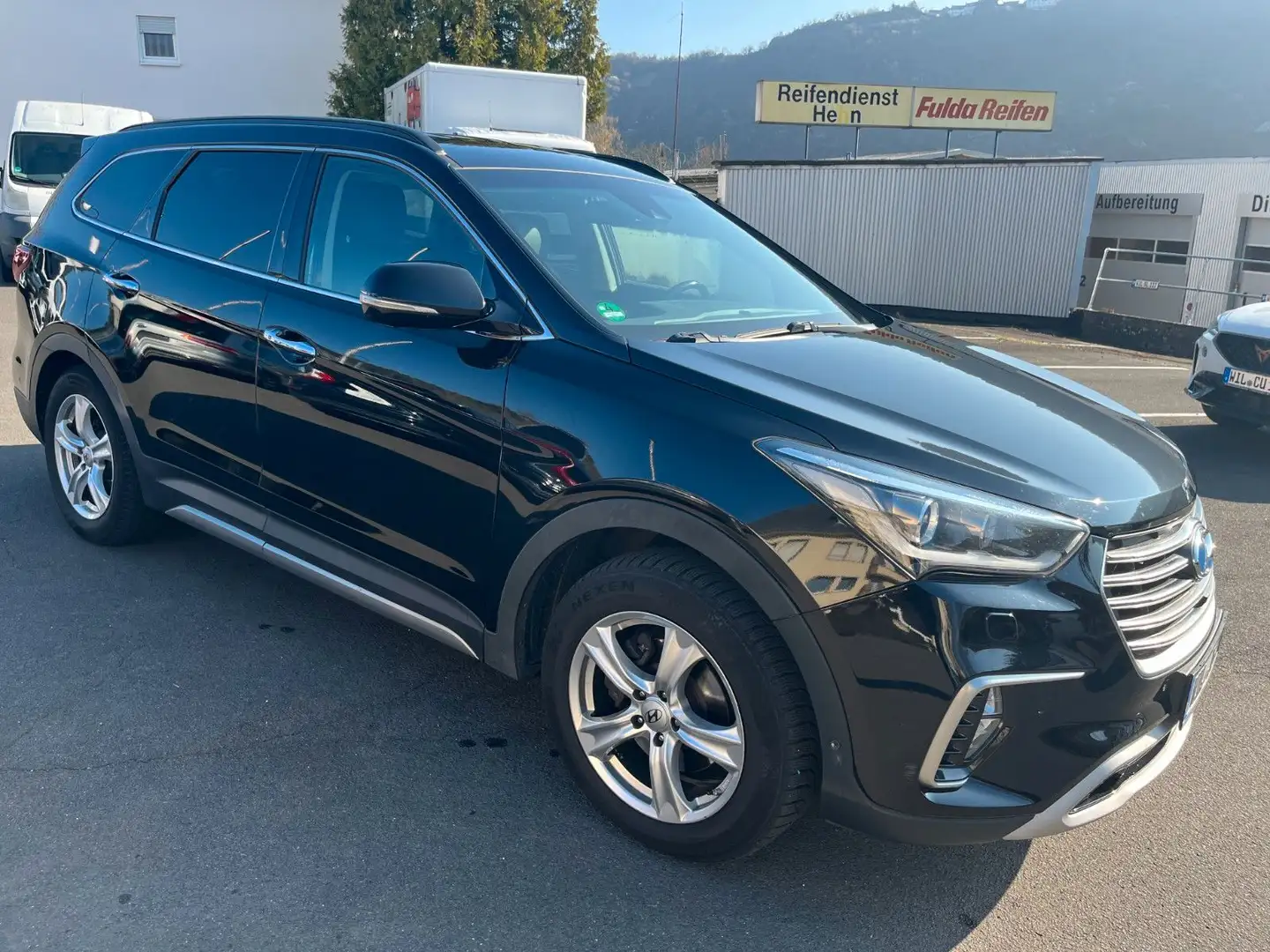 Hyundai Grand Santa Fe 7-Sitzer Negru - 2