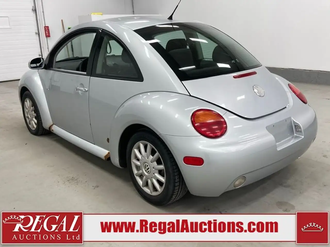 Volkswagen Beetle снимка Volkswagen Beetle