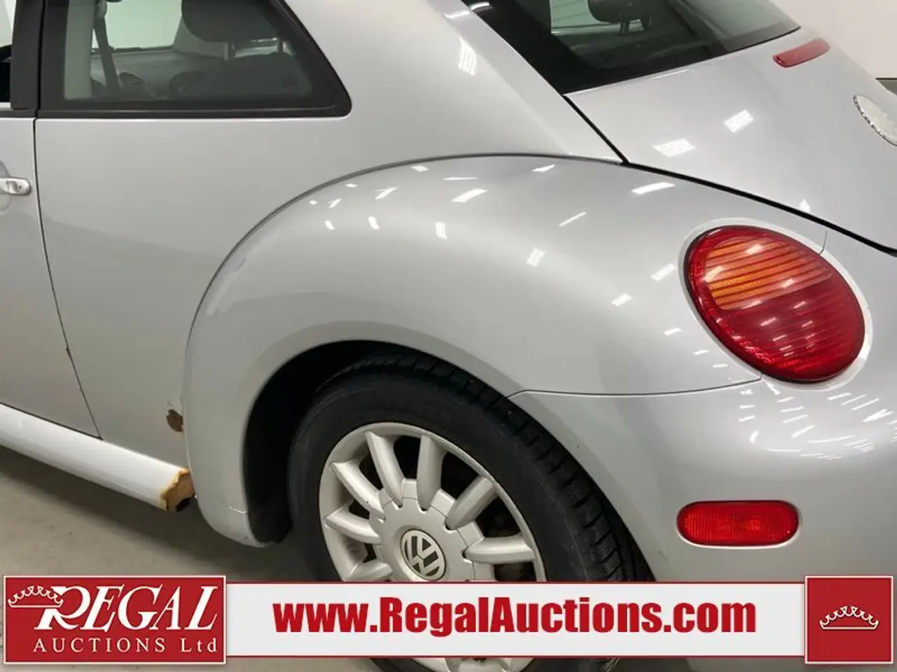 Volkswagen Beetle снимка Volkswagen Beetle