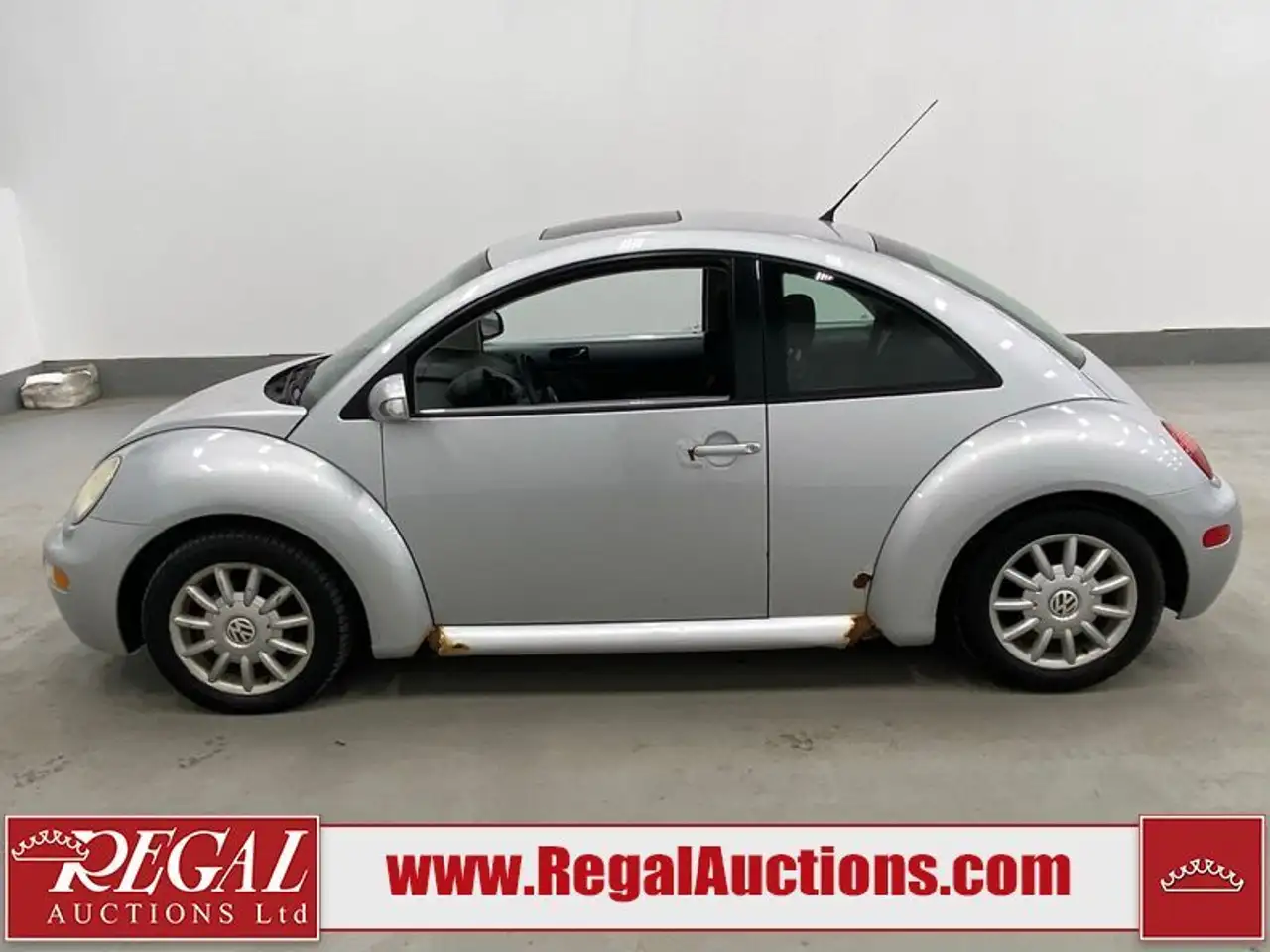 Volkswagen Beetle снимка Volkswagen Beetle